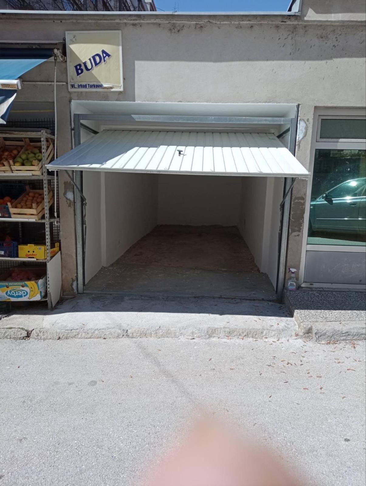 Relax Exclusive Apartment Free Public Parking Sarajevo Luaran gambar