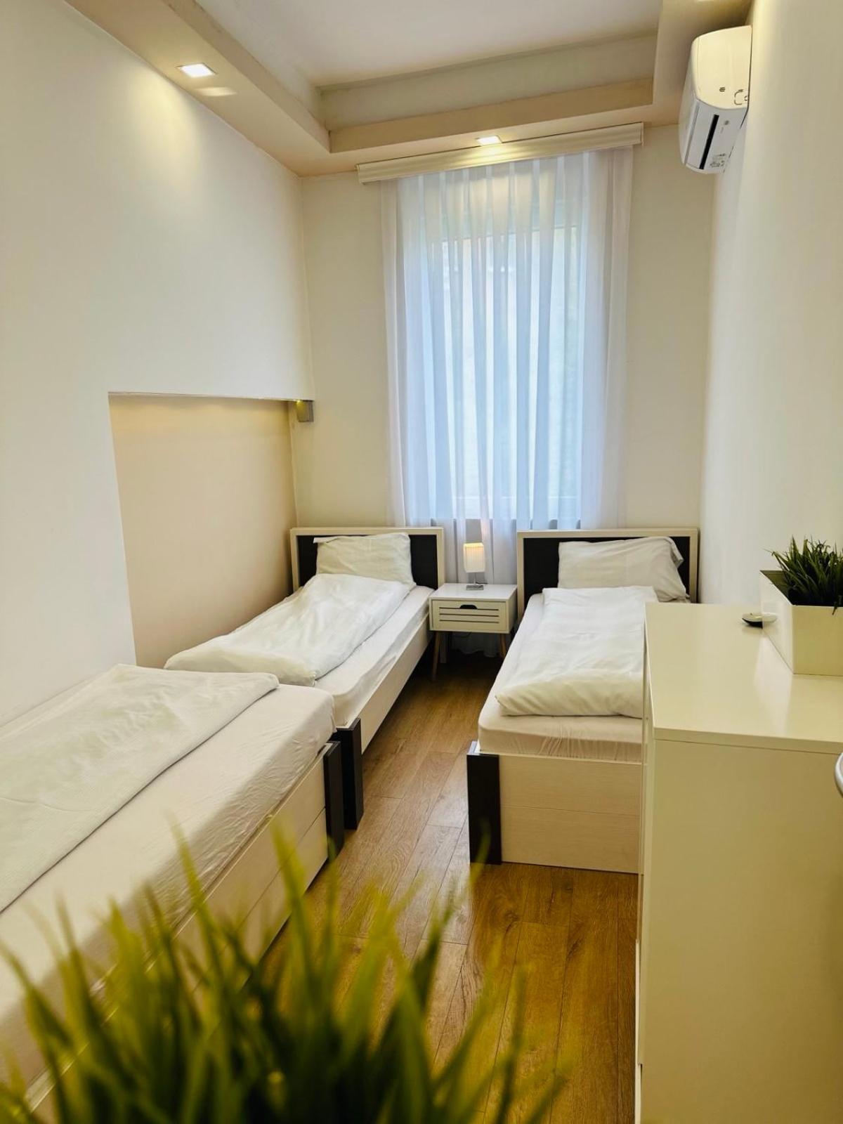 Relax Exclusive Apartment Free Public Parking Sarajevo Luaran gambar